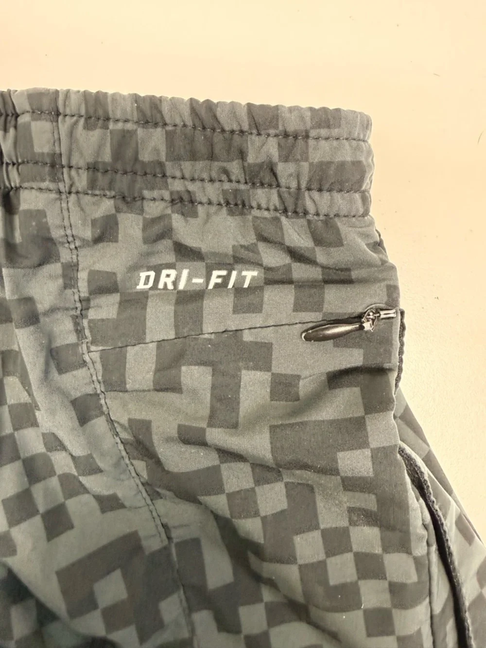 Nike Men’s Black Pixel-Pattern Swim Trunks